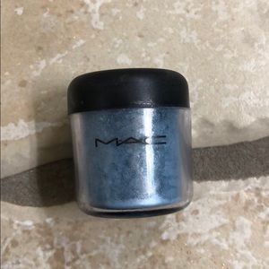 Mac pigment